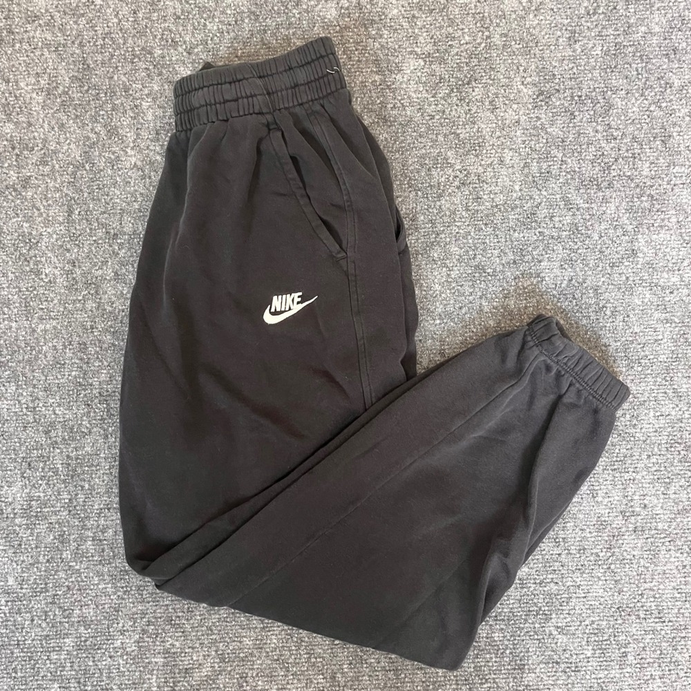 Nike Sportswear Essential Women Fleece Joggers Black Sweatpants Medium 0098